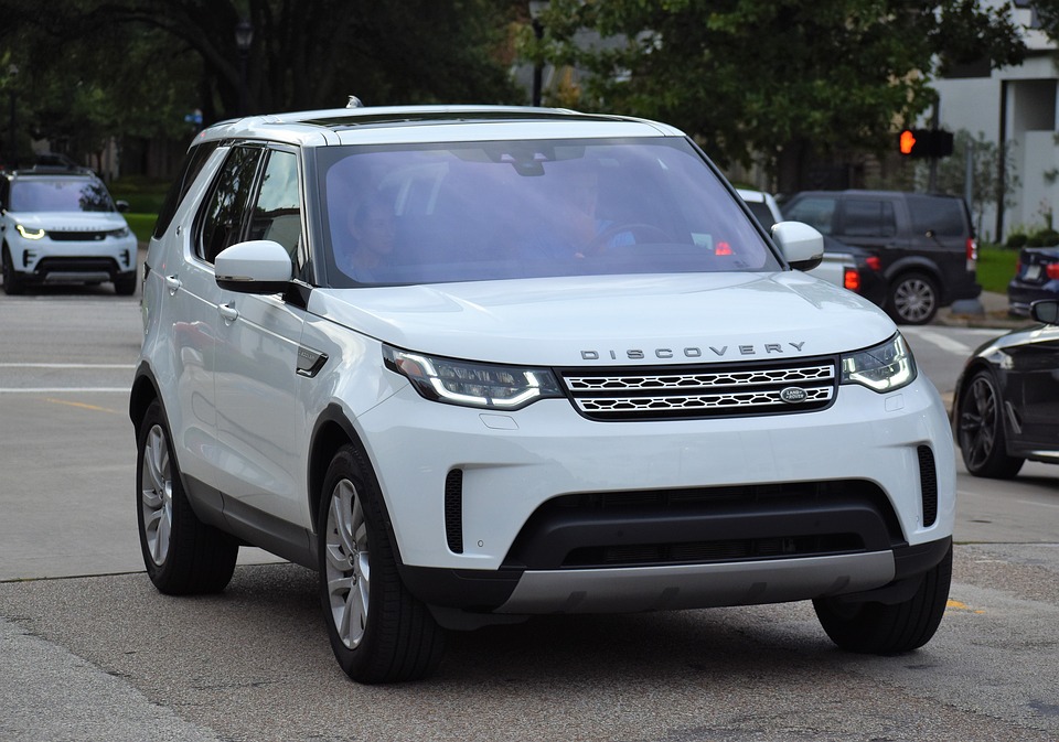 Family Vehicle: Top 10 Things to Consider Before Buying